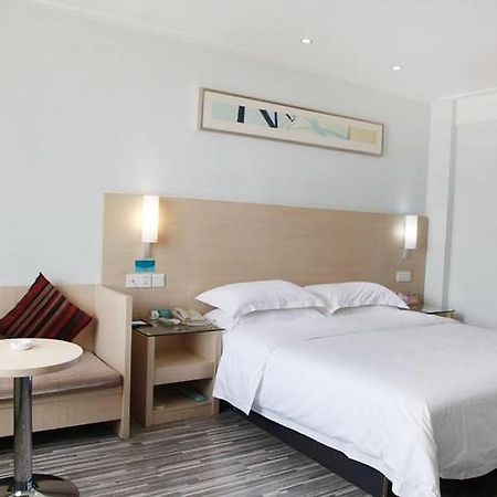 City Comfort Inn Wuhan Caidian Square מראה חיצוני תמונה