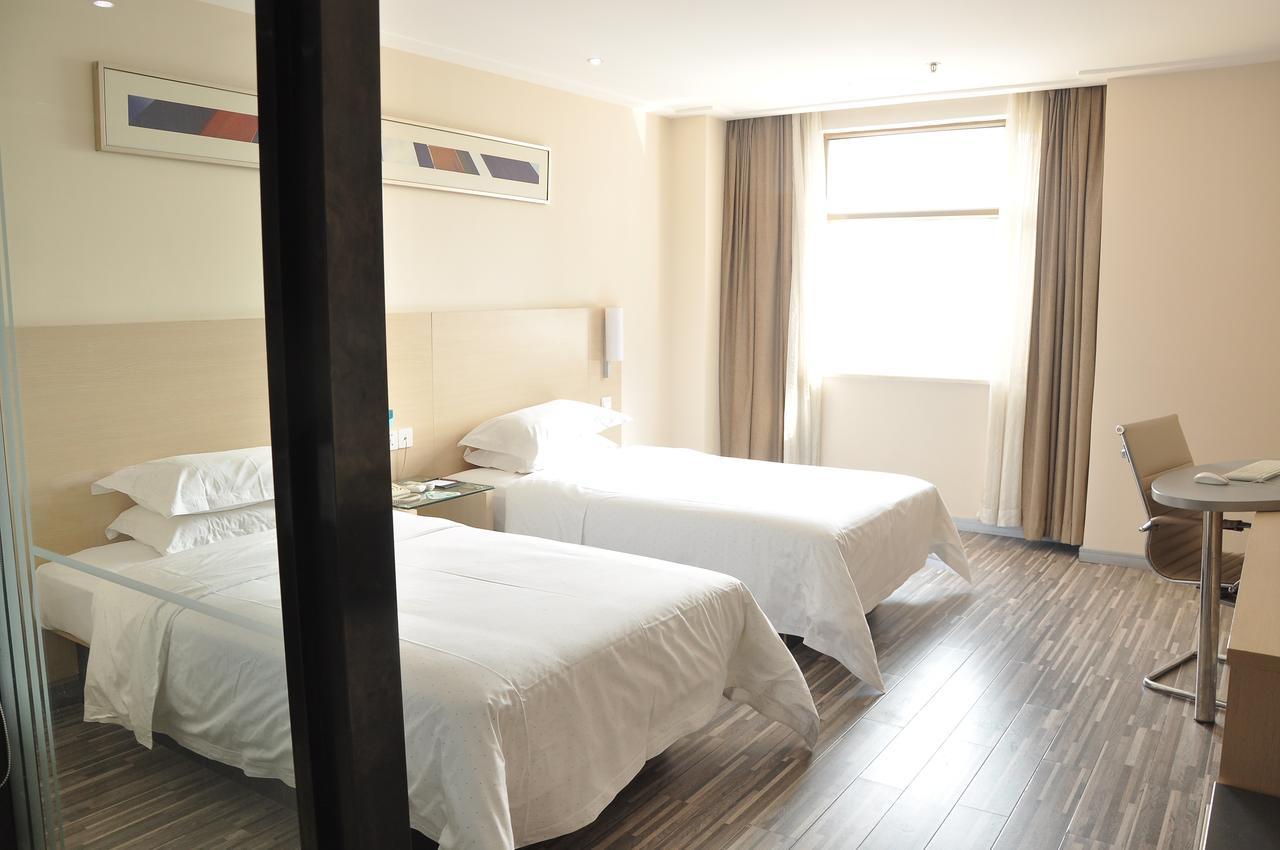 City Comfort Inn Wuhan Caidian Square מראה חיצוני תמונה