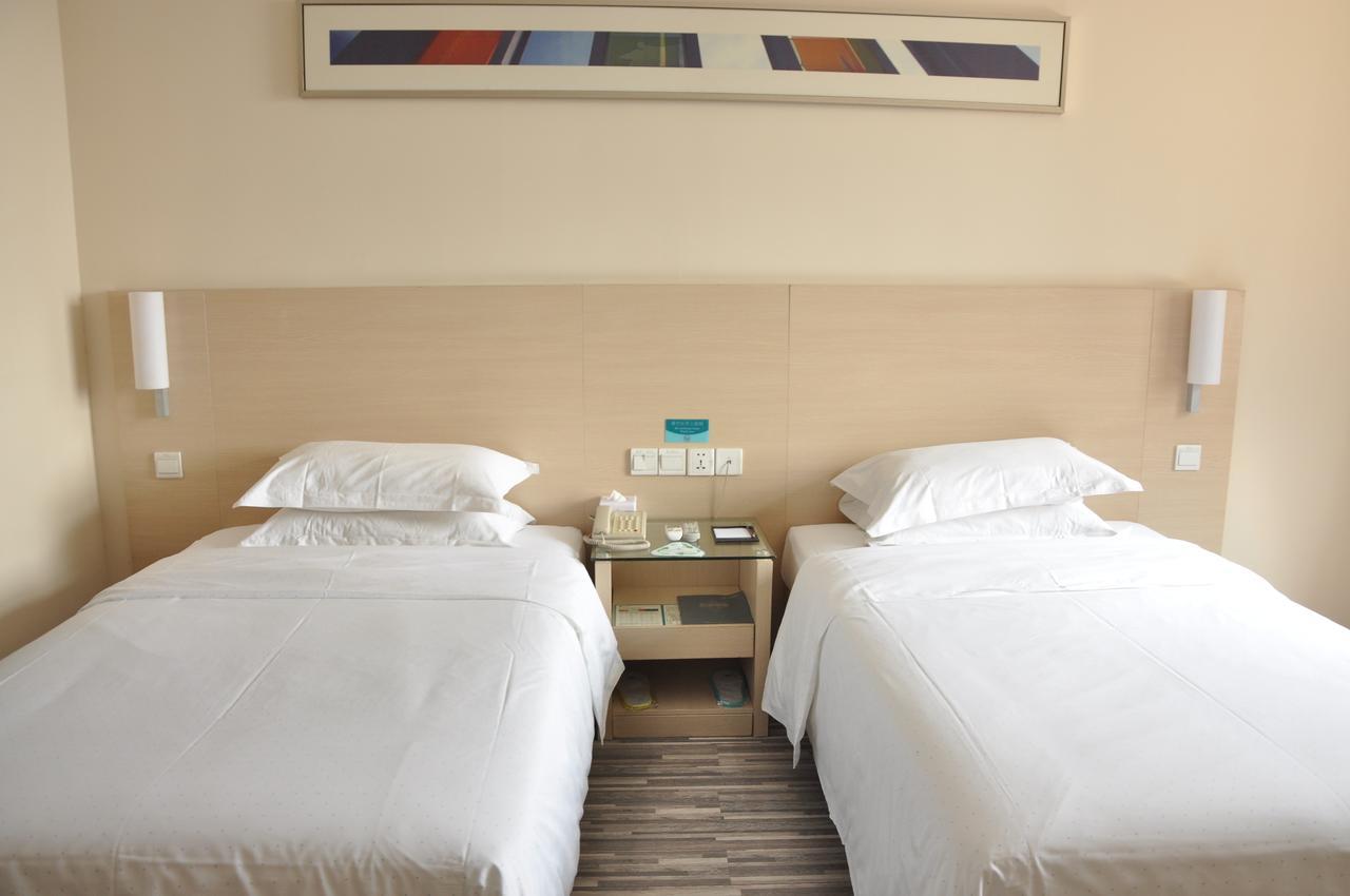 City Comfort Inn Wuhan Caidian Square מראה חיצוני תמונה