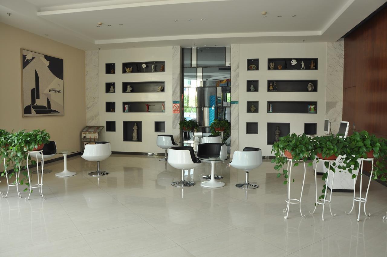 City Comfort Inn Wuhan Caidian Square מראה חיצוני תמונה