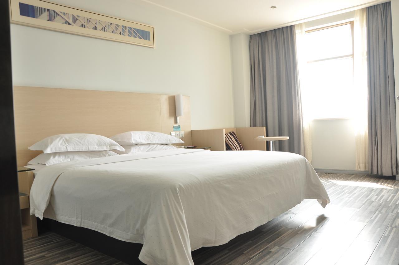 City Comfort Inn Wuhan Caidian Square מראה חיצוני תמונה